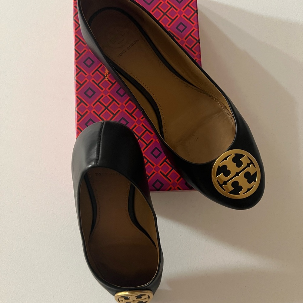 Tory Burch Black Ballet Flats
